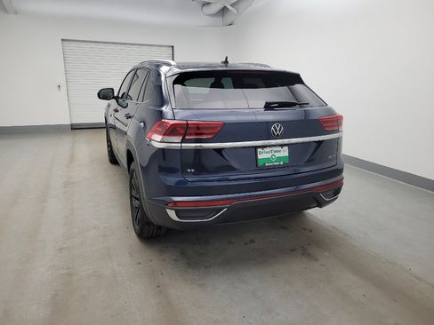 Used 2022 Volkswagen Atlas Cross Sport SE AWD/4WD image 6
