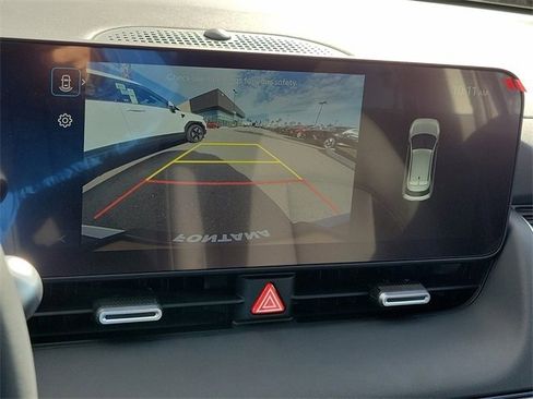 New 2026 Hyundai Ioniq 5 SEL image 10