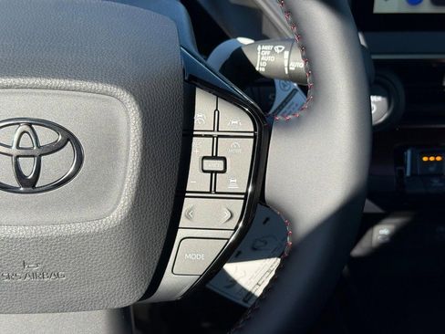 New 2026 Toyota Prius XSE Premium (Natl) image 18