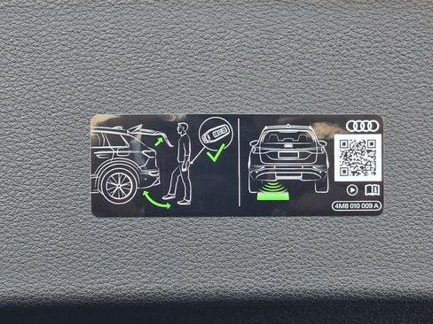 New 2026 Audi SQ8 Prestige AWD/4WD image 15