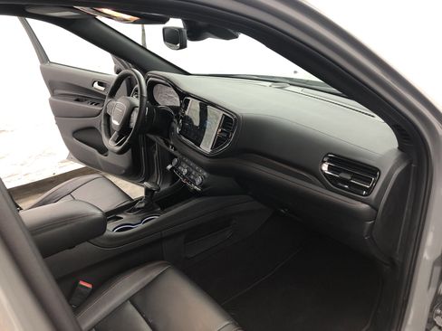 Certified 2024 Dodge Durango GT image 19