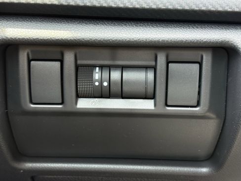 New 2026 Subaru Crosstrek 2.0i Premium AWD/4WD image 15
