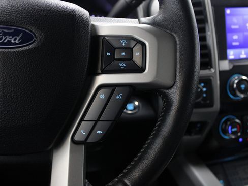 Used 2020 Ford F250 Lariat w/ Lariat Ultimate Package image 40