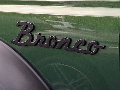 Used 2025 Ford Bronco Badlands AWD/4WD image 30