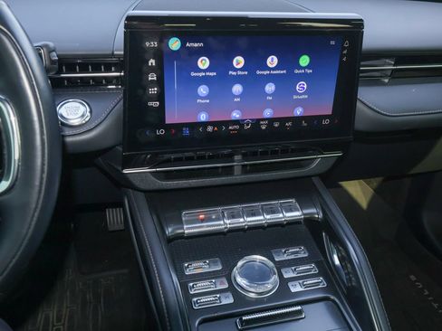 Used 2024 Lincoln Nautilus Premier w/ Equipment Group 102A AWD/4WD image 19
