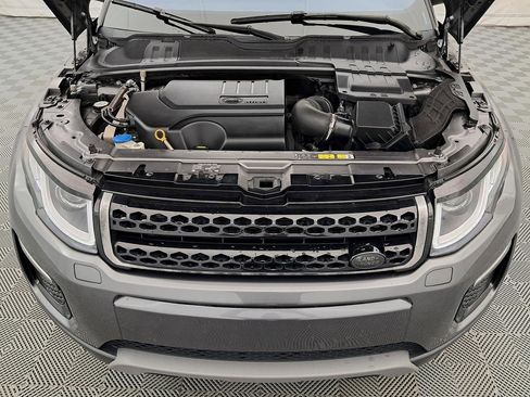 Used 2019 Land Rover Range Rover Evoque image 35