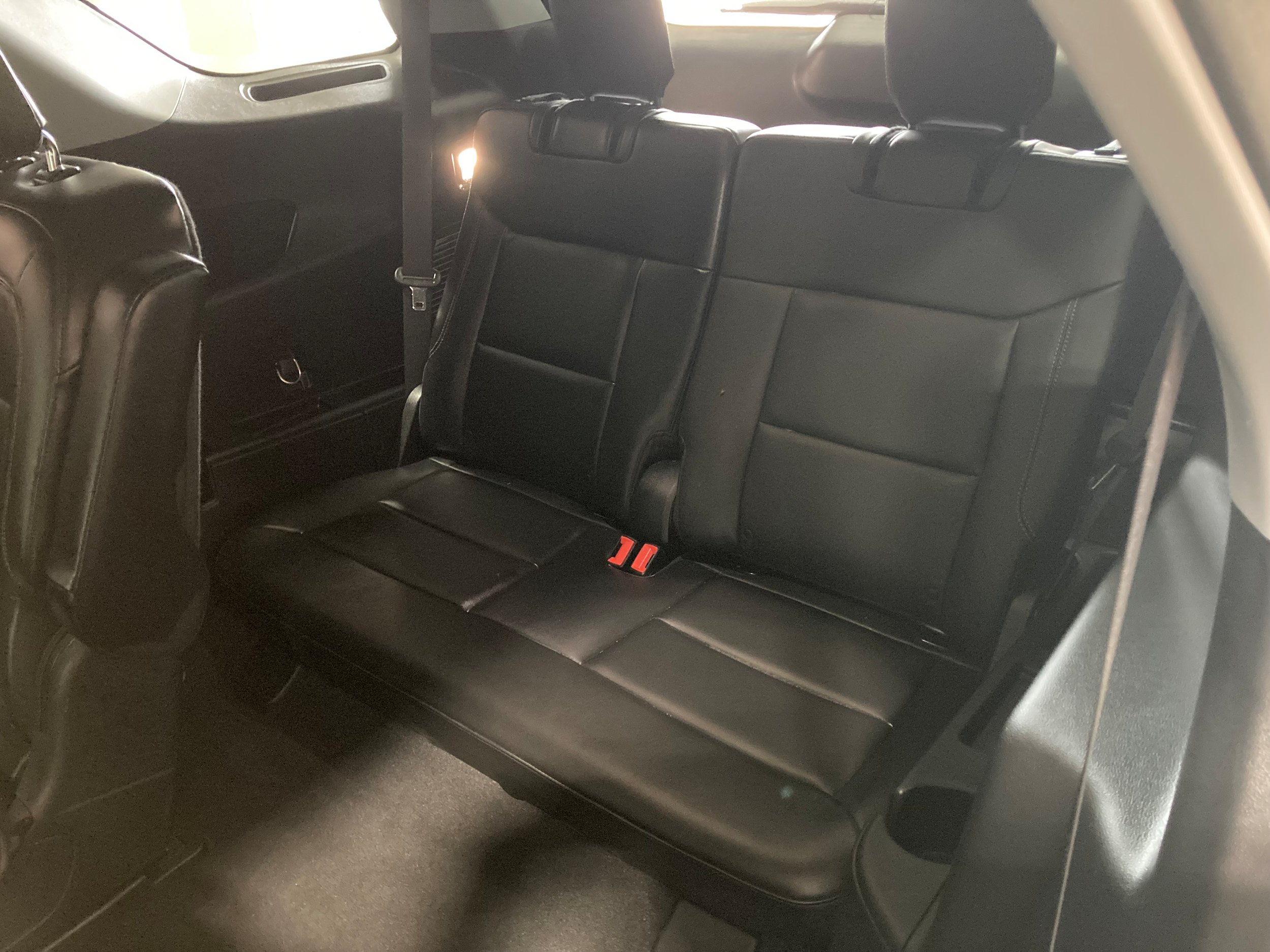 Used 2022 Ford Explorer XLT w/ Equipment Group 202A AWD/4WD image 19
