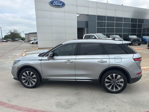 Used 2021 Lincoln Corsair Reserve w/ Elements Package image 8