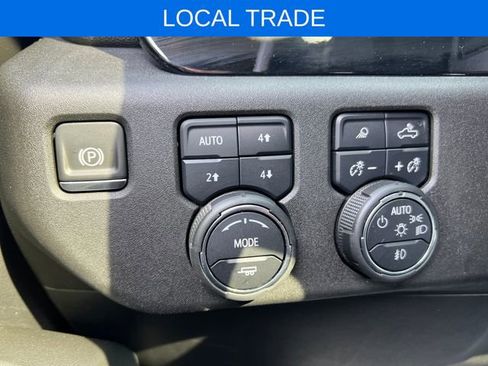 Certified 2022 Chevrolet Silverado 1500 LTZ w/ LTZ Premium Package AWD/4WD image 34