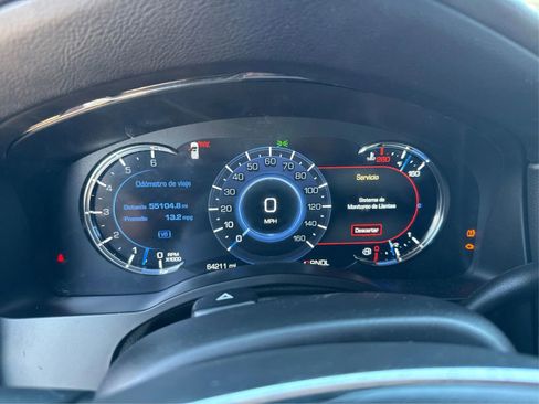 Used 2020 Cadillac Escalade Luxury AWD/4WD image 16