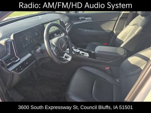 Used 2023 Kia Sportage EX AWD/4WD image 14