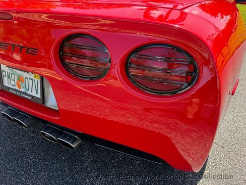 Used 1999 Chevrolet Corvette Coupe w/ Performance Handling Pkg RWD image 24