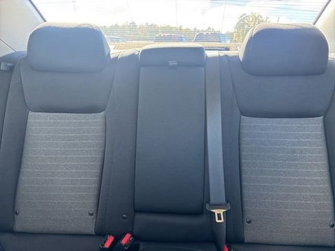 Used 2022 Chrysler 300 Touring w/ Sport Appearance Package image 24