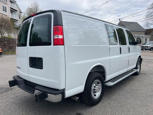Used 2024 Chevrolet Express 2500 w/ Driver Convenience Package RWD image 6