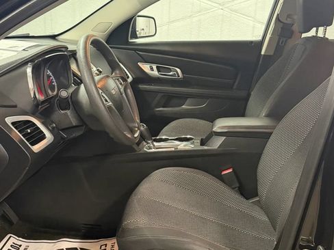 Used 2017 GMC Terrain SLE FWD image 16