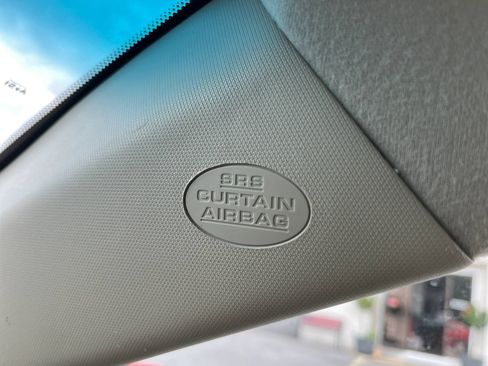 Used 2010 Toyota Camry XLE FWD image 25