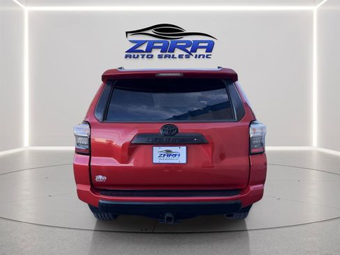 Used 2016 Toyota 4Runner Trail image 5