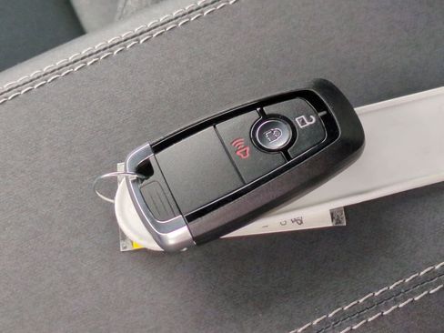 Used 2025 Ford Bronco 2-Door image 33