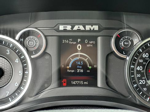 Used 2021 RAM 1500 Big Horn AWD/4WD image 25
