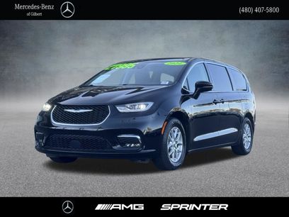 Used 2024 Chrysler Pacifica Touring-L