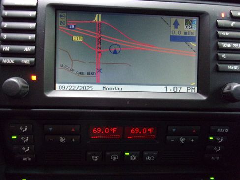 Used 2001 BMW 740iL image 26