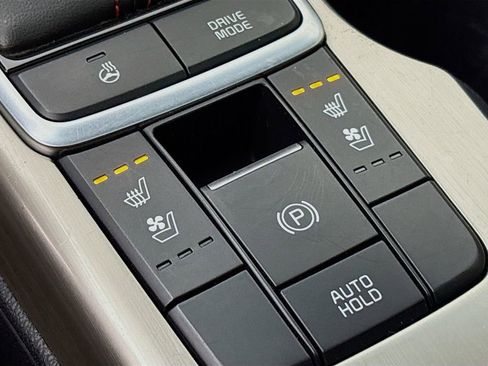 Used 2020 Kia Optima SX image 21