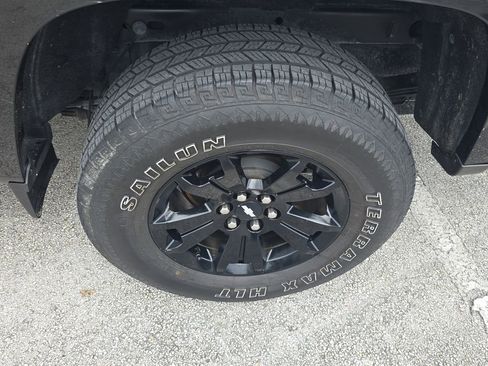 Used 2017 Chevrolet Colorado Z71 image 8