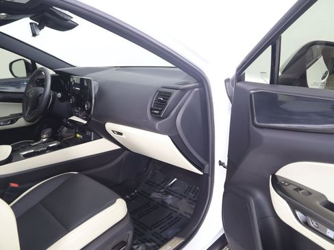 Used 2024 Lexus NX 250 FWD image 43