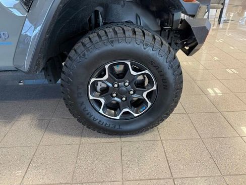 Used 2023 Jeep Wrangler Unlimited Rubicon 4xe w/ Cold Weather Group image 10