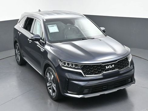 Used 2022 Kia Sorento EX AWD/4WD image 42