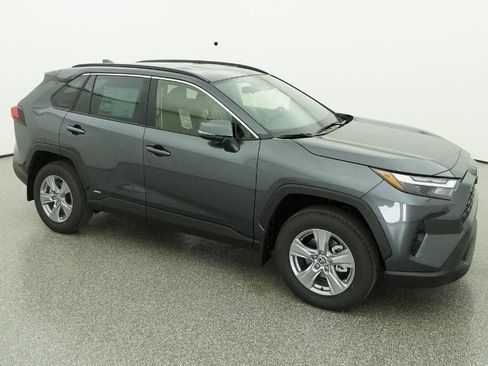 New 2025 Toyota RAV4 XLE image 12