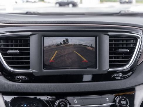 Used 2023 Chrysler Voyager LX FWD image 30