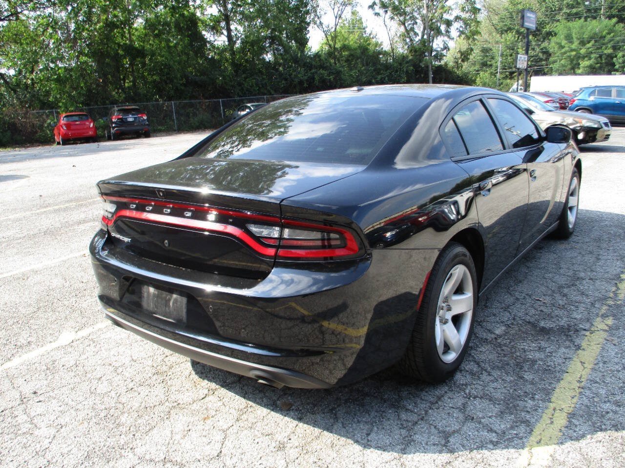 Used 2019 Dodge Charger Police w/ Street Appearance Group RWD image 3