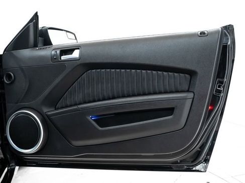 Used 2013 Ford Mustang Shelby GT500 image 28