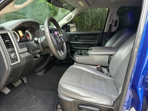 Used 2014 RAM 1500 Express RWD image 12