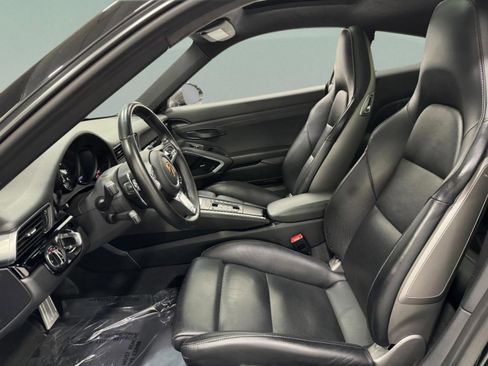 Used 2019 Porsche 911 Carrera T image 24