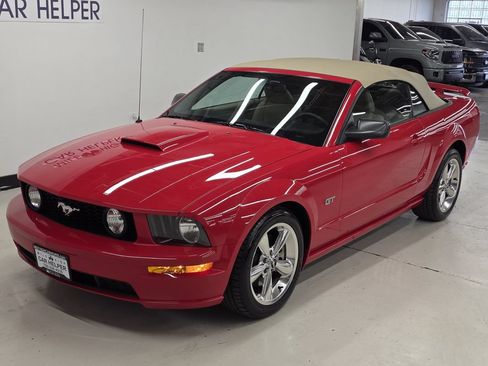 Used 2007 Ford Mustang GT Premium RWD image 22