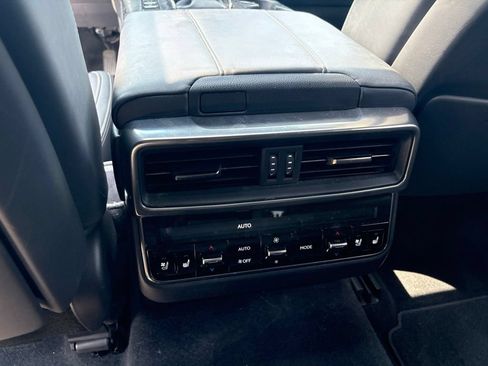 Used 2022 Lexus LX 600 4WD w/ Interior Upgrade Package image 19