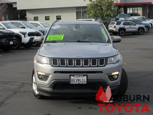 Used 2018 Jeep Compass Latitude image 20