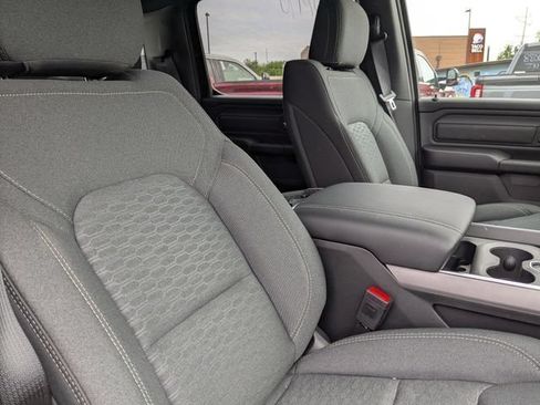 New 2026 RAM 1500 Express AWD/4WD image 8