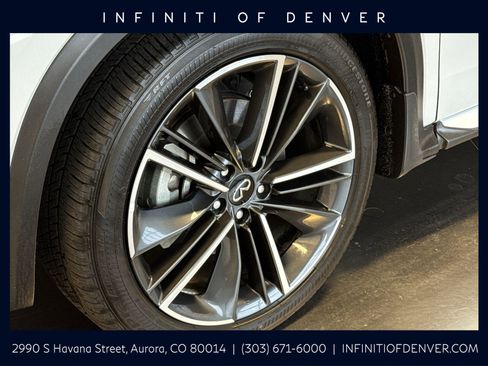 Certified 2025 INFINITI QX55 Luxe w/ Cargo Package AWD/4WD image 1
