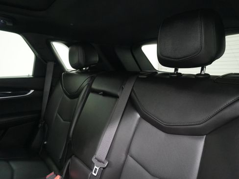 Used 2022 Cadillac XT5 Premium Luxury w/ Technology Package image 12