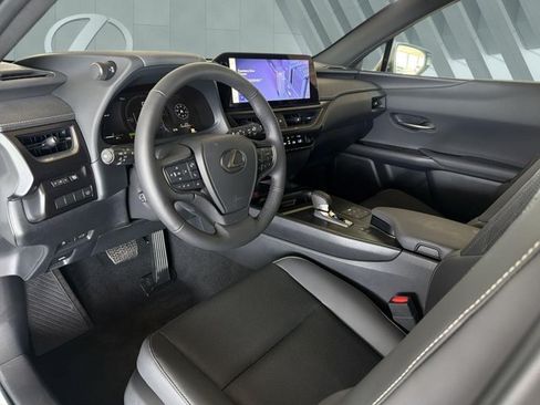 Certified 2026 Lexus UX 300h FWD w/ Accessory Package (Z1) image 10