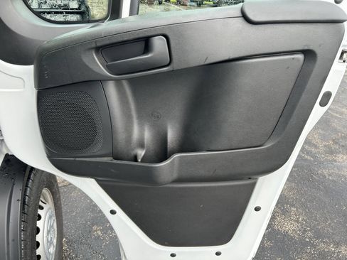 Used 2024 RAM ProMaster 3500 w/ Storage Group FWD image 26