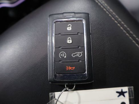 Used 2021 Jeep Grand Cherokee L Limited AWD/4WD image 26
