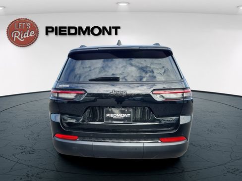 New 2025 Jeep Grand Cherokee L Limited w/ Black Appearance Package AWD/4WD image 7