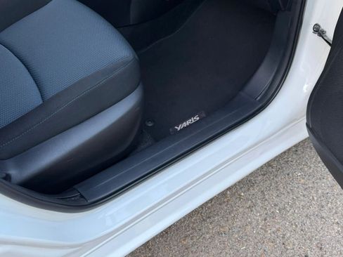 Used 2019 Toyota Yaris LE FWD image 15
