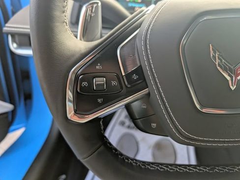 Used 2025 Chevrolet Corvette Stingray Preferred Cpe w/ 2LT RWD image 12