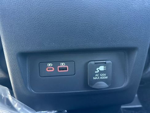 New 2026 Nissan Frontier SV w/ SV Convenience Package AWD/4WD image 15