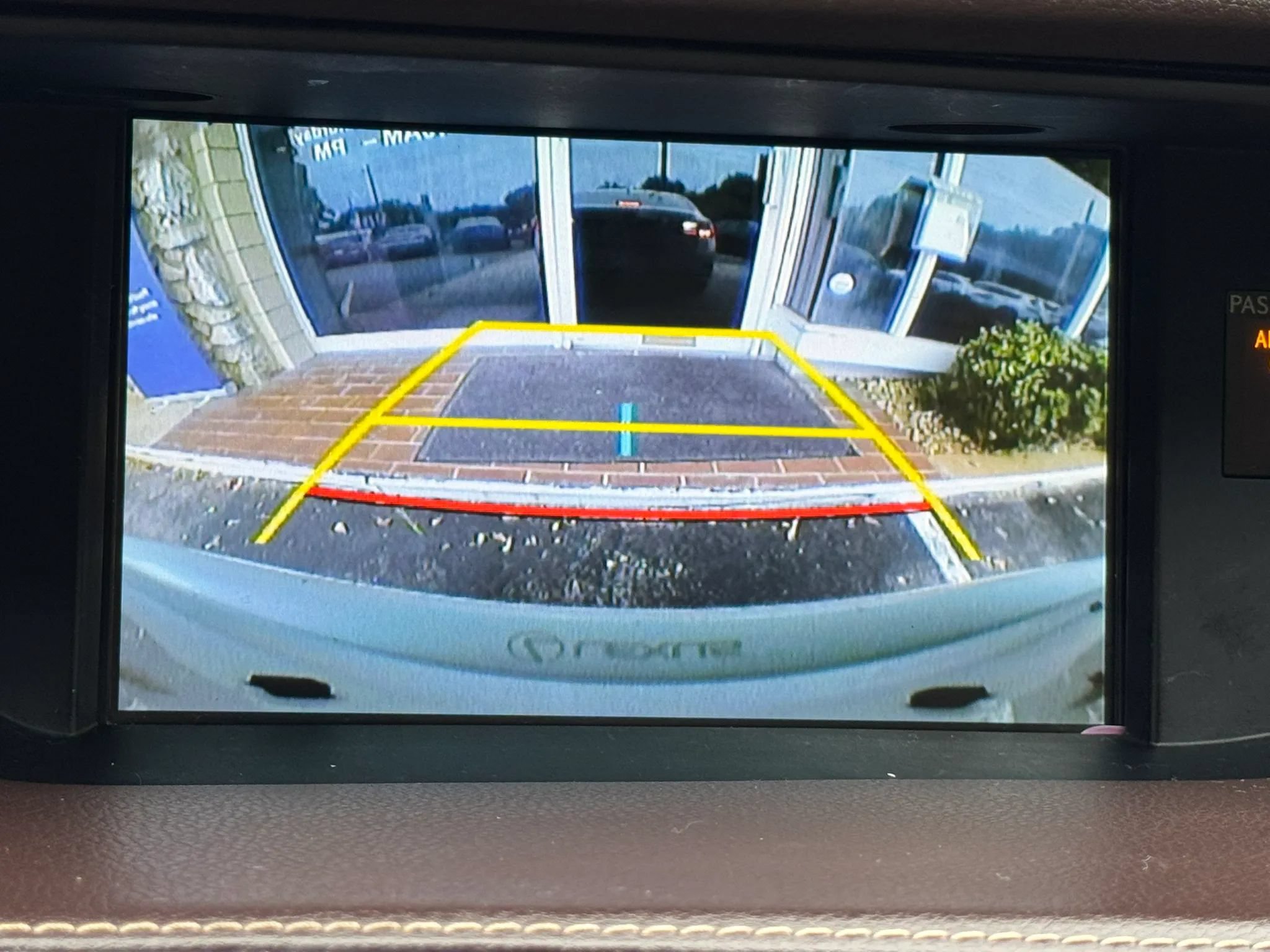 Used 2016 Lexus ES 300h FWD image 20